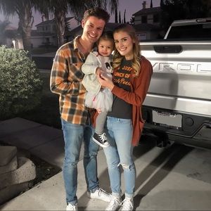 Meet your Posher, Brady